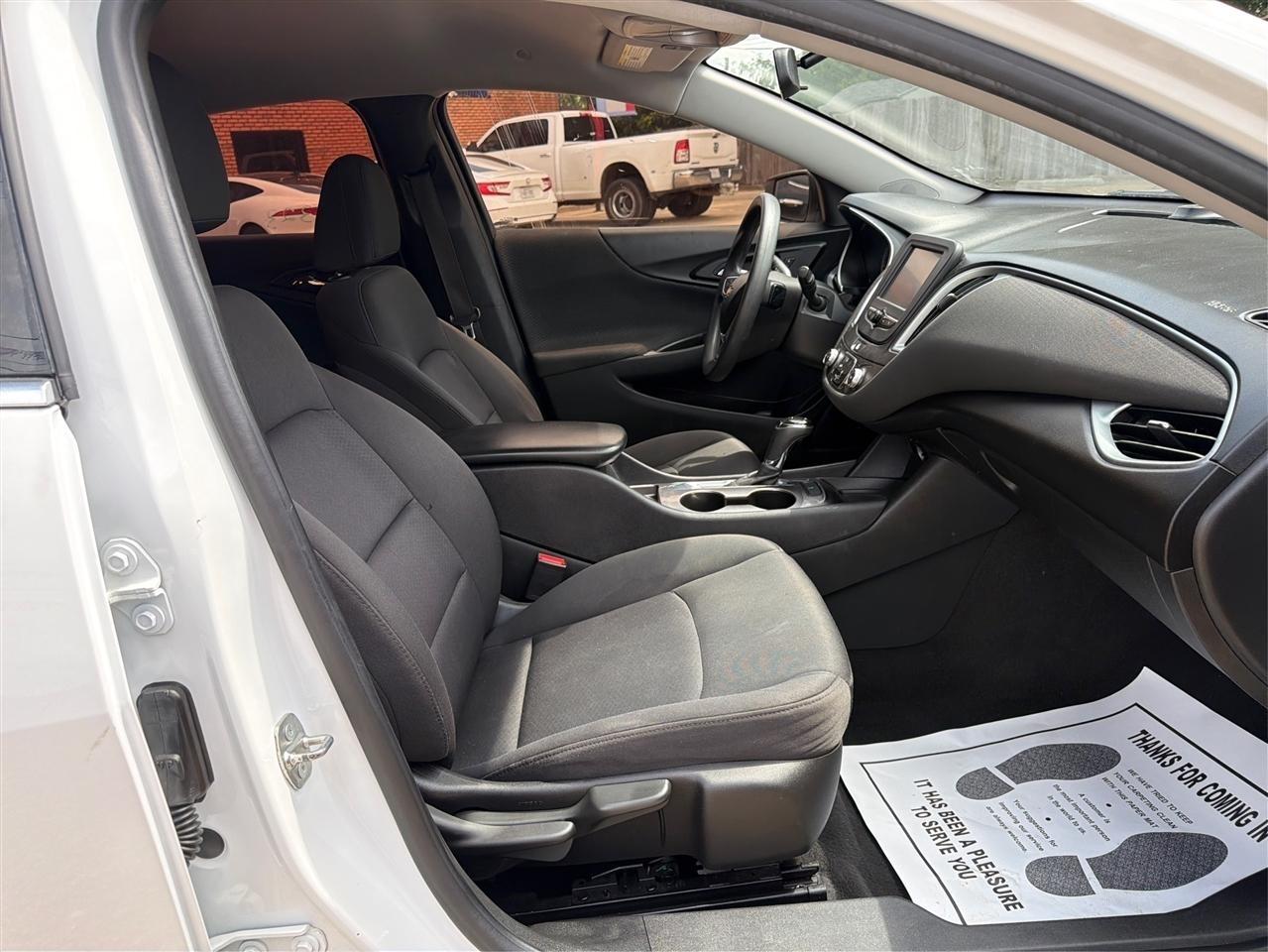 Chevrolet Malibu LS 2018