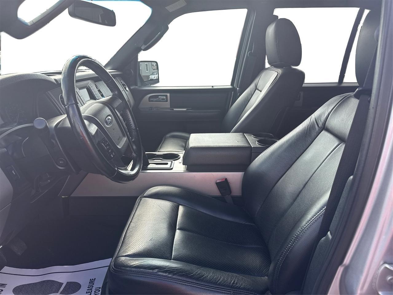 Ford Expedition EL XLT 2WD 2017