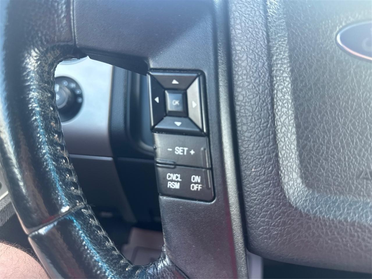 Ford Expedition EL XLT 2WD 2017