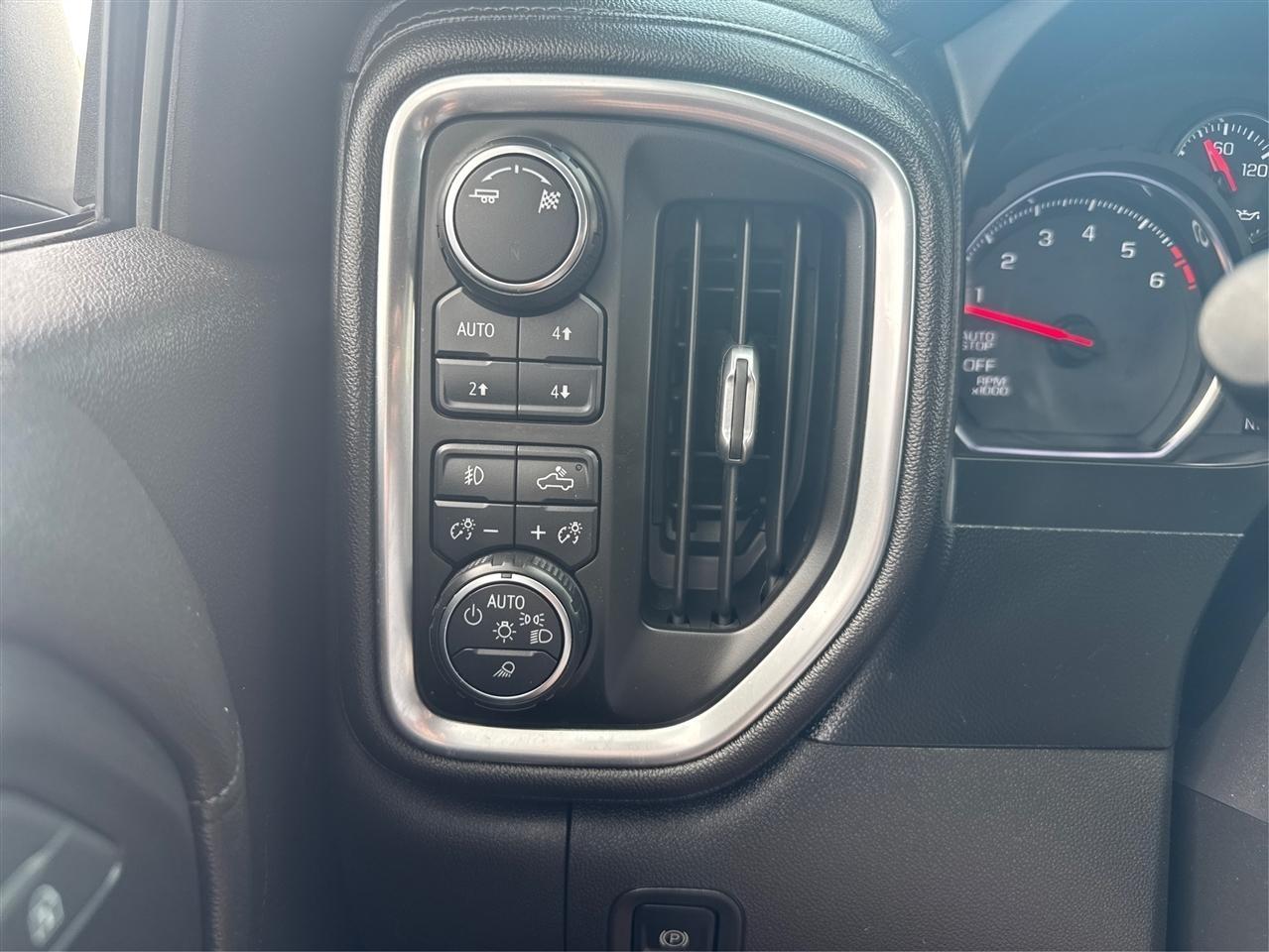 Chevrolet Silverado 1500 RST Crew Cab 4WD 2019