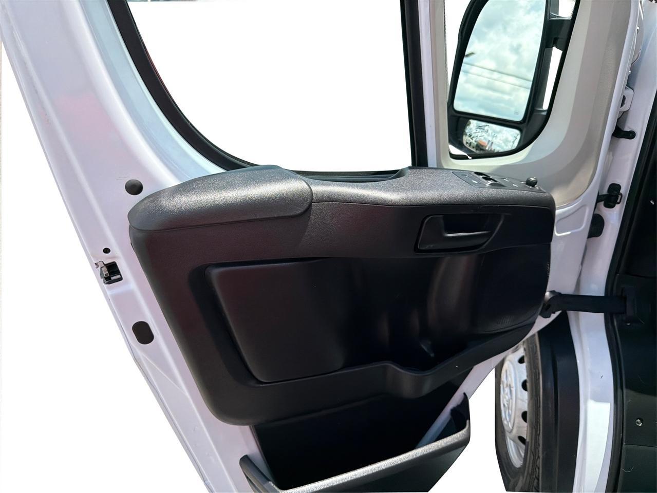 RAM Promaster 1500 High Roof 136-in. WB 2021