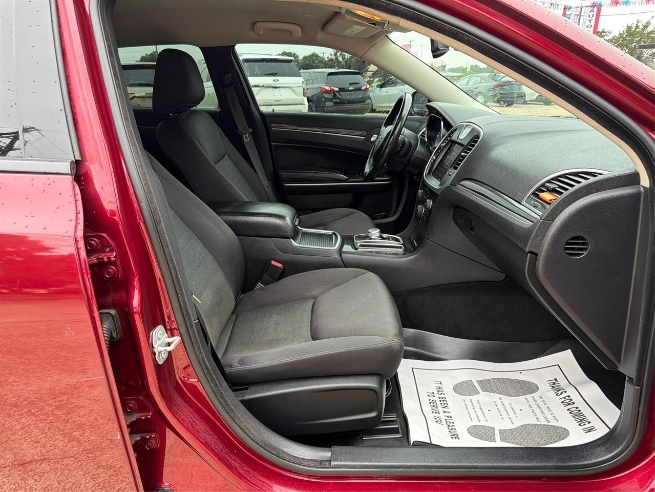 Chrysler 300 Touring 2019