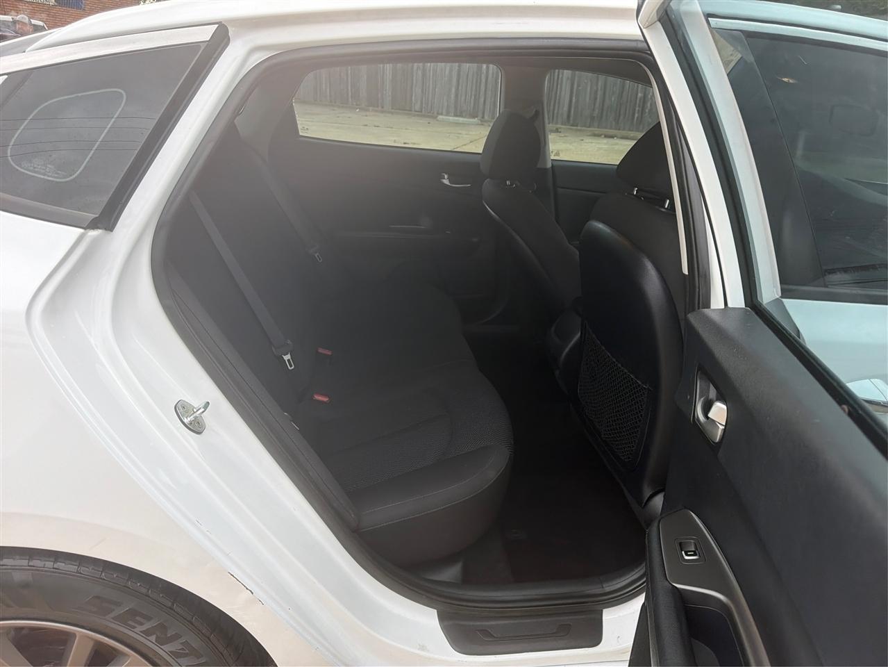 Kia Optima LX 2020
