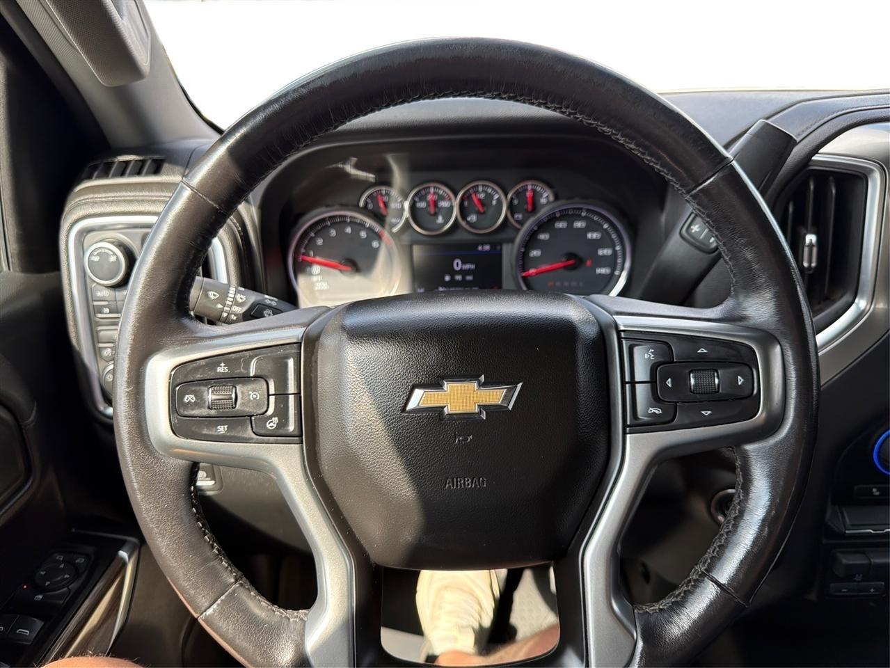Chevrolet Silverado 1500 LT Crew Cab 4WD 2019