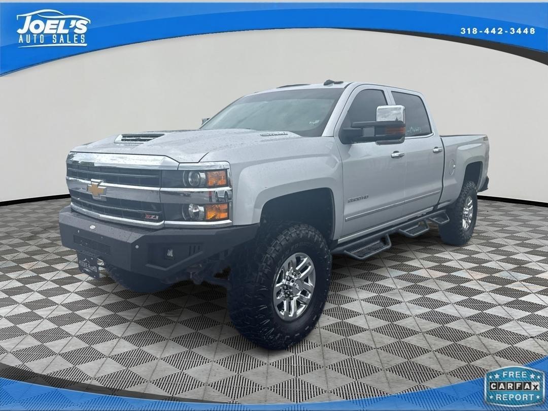 2019 Chevrolet Silverado HD LTZ 4WD Crew Cab Standard Box's photo