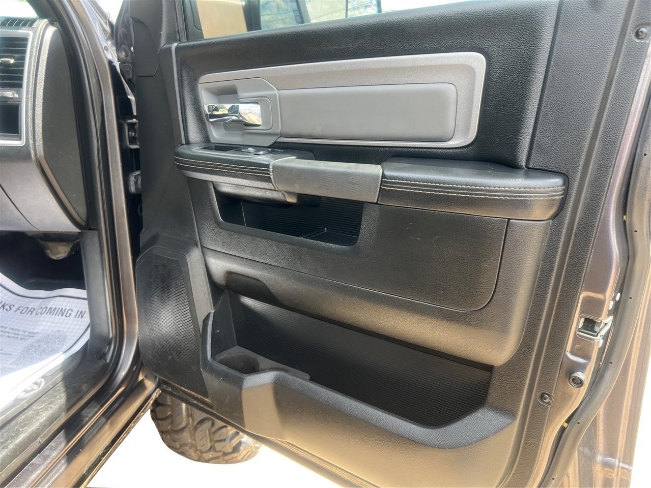 RAM 2500 Power Wagon Crew Cab SWB 4WD 2018