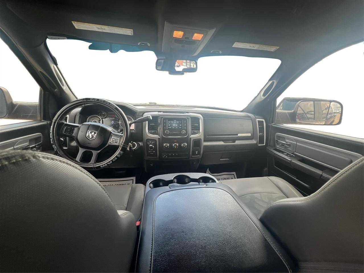 RAM 2500 Power Wagon Crew Cab SWB 4WD 2018
