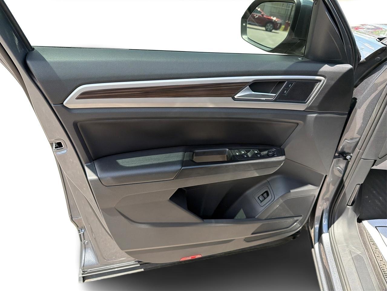 Volkswagen Atlas SE 2021