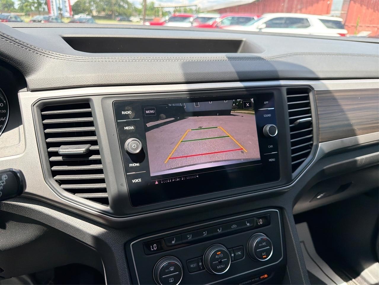 Volkswagen Atlas SE 2021