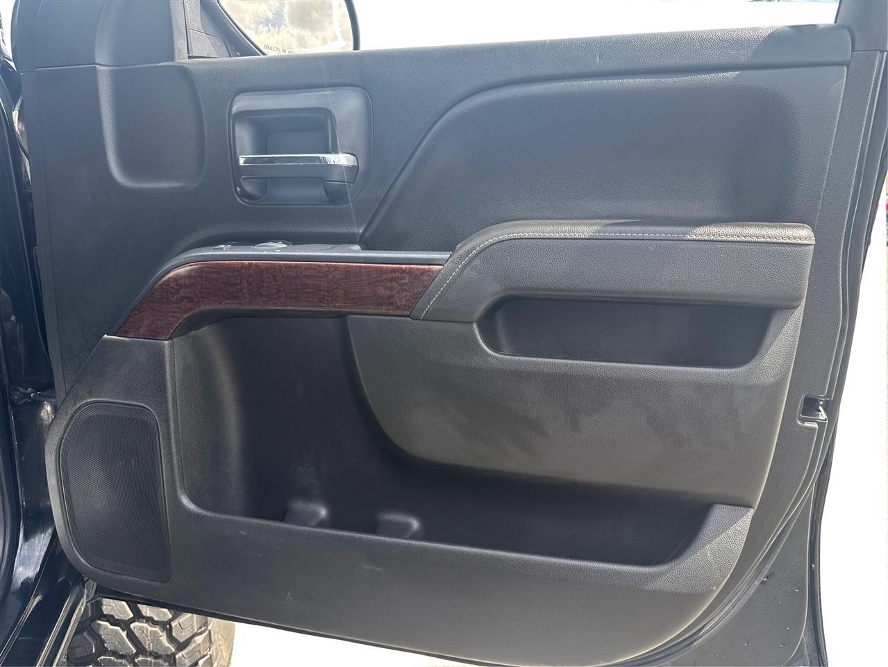 GMC Sierra 1500 SLE Crew Cab 4WD 2014