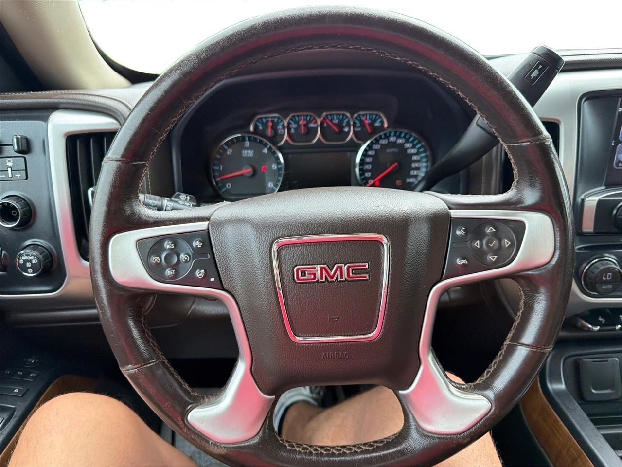 GMC Sierra 1500 SLT Crew Cab Short Box 4WD 2018