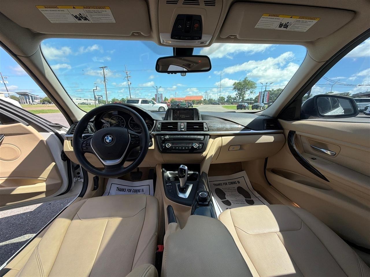 BMW 3-Series 328i Sedan 2015