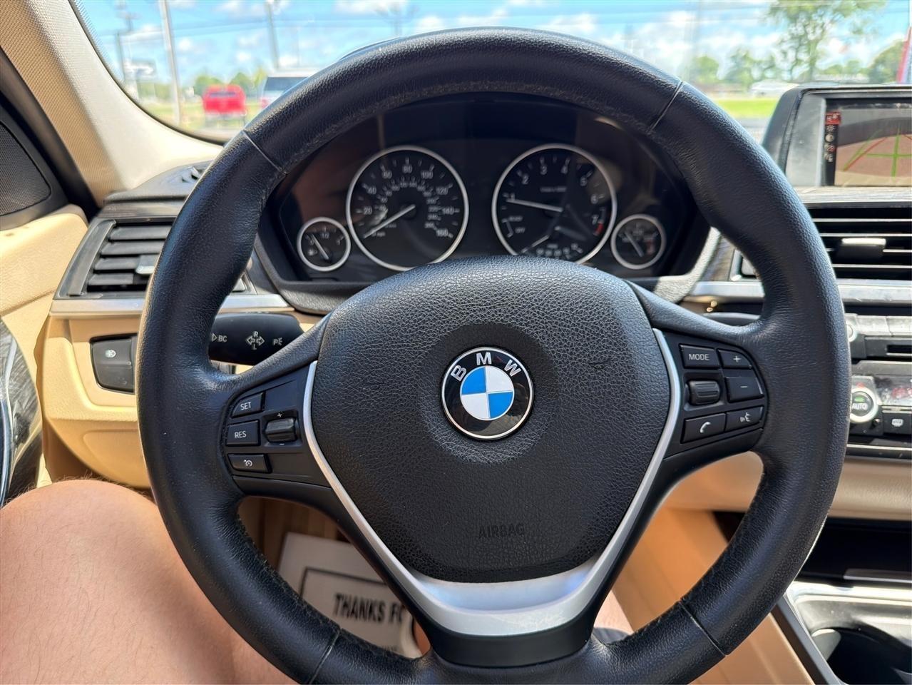 BMW 3-Series 328i Sedan 2015