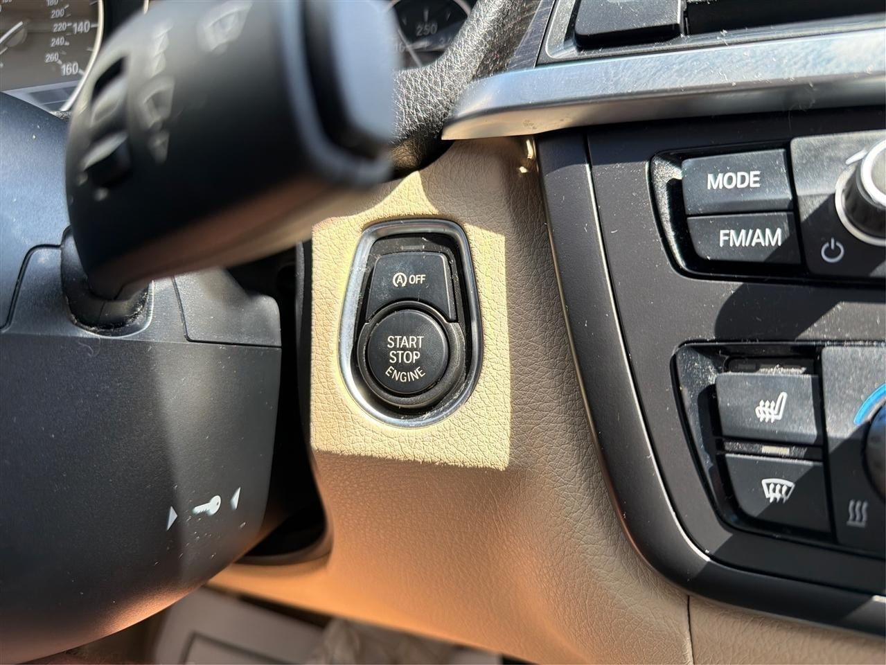 BMW 3-Series 328i Sedan 2015