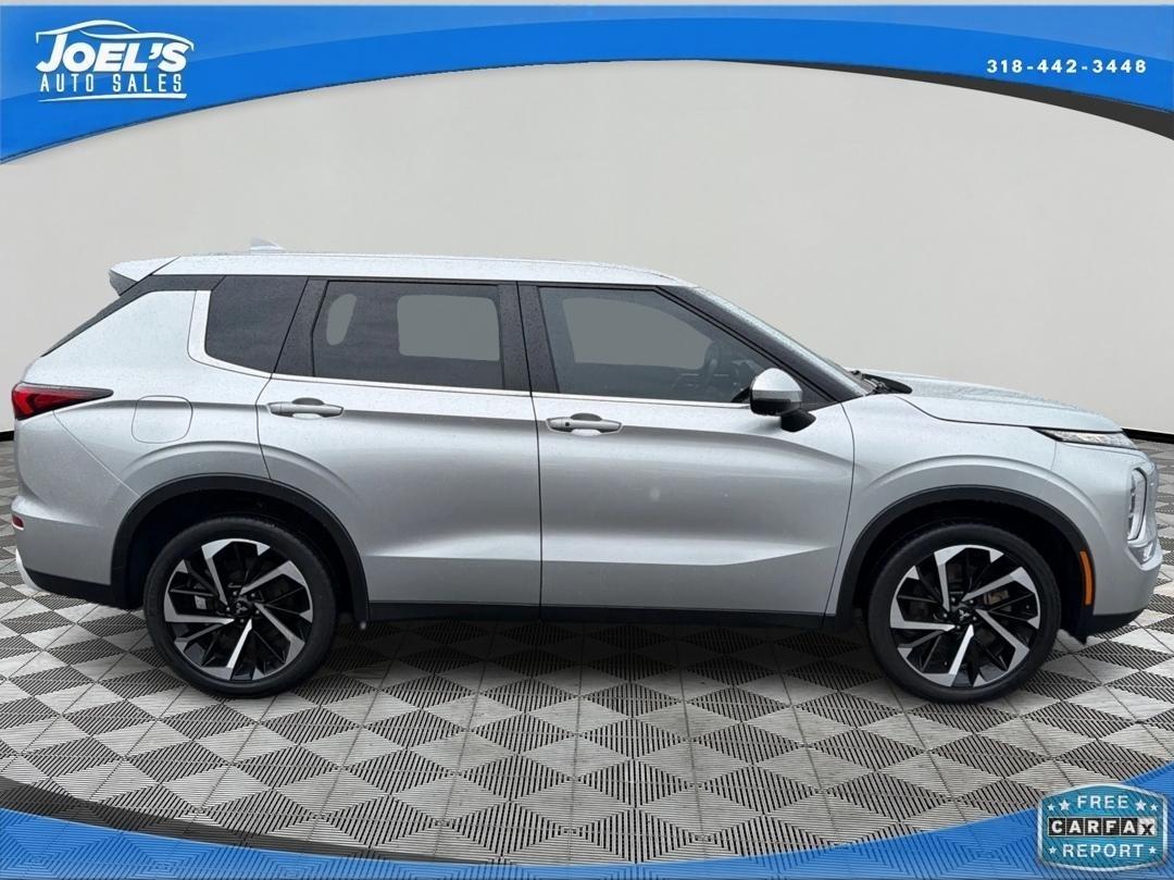 Mitsubishi Outlander SE 4WD 2022