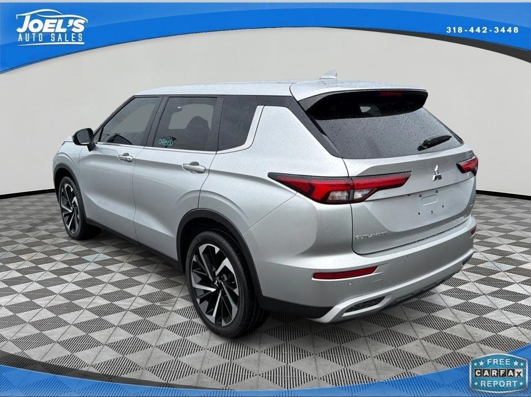 Mitsubishi Outlander SE 4WD 2022