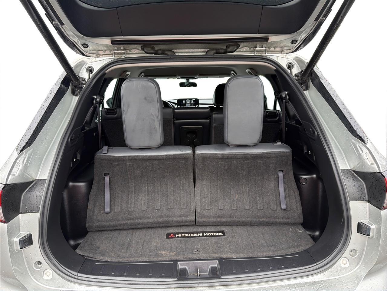 Mitsubishi Outlander SE 4WD 2022