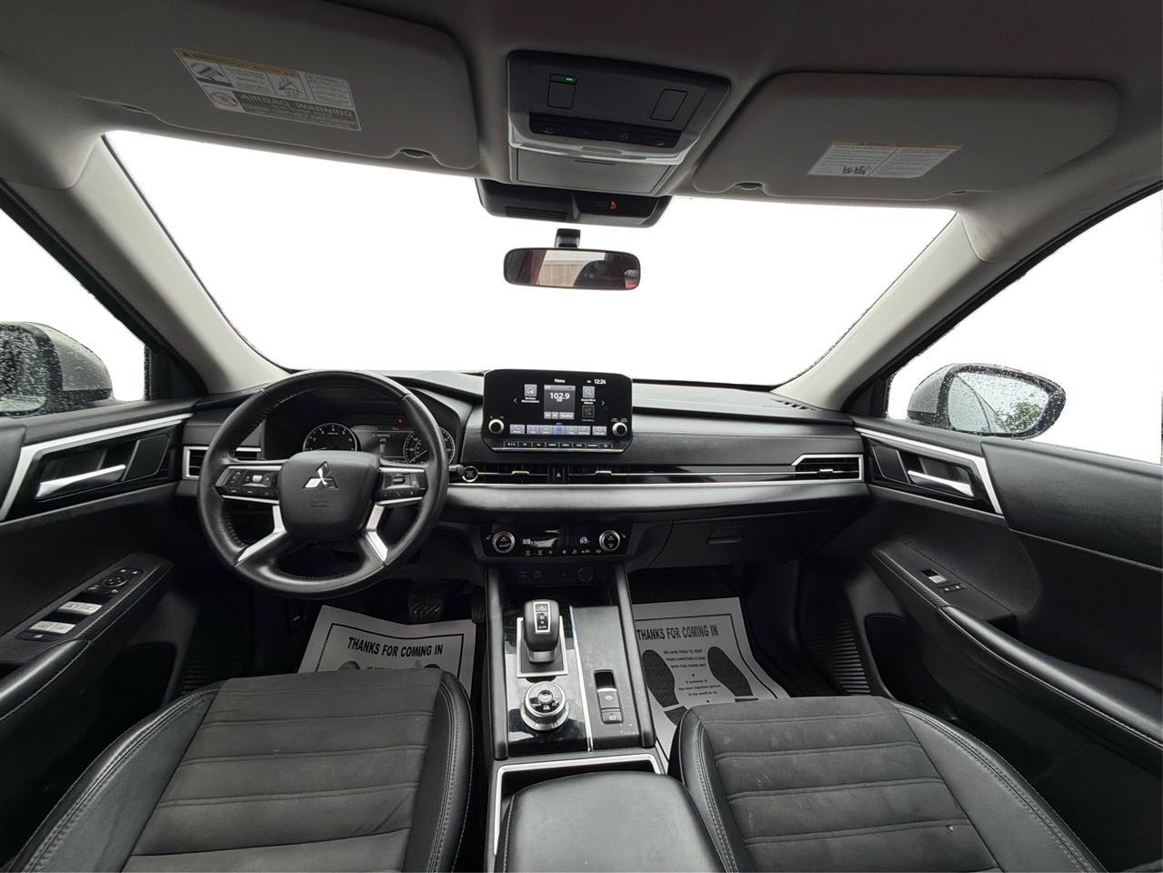 Mitsubishi Outlander SE 4WD 2022