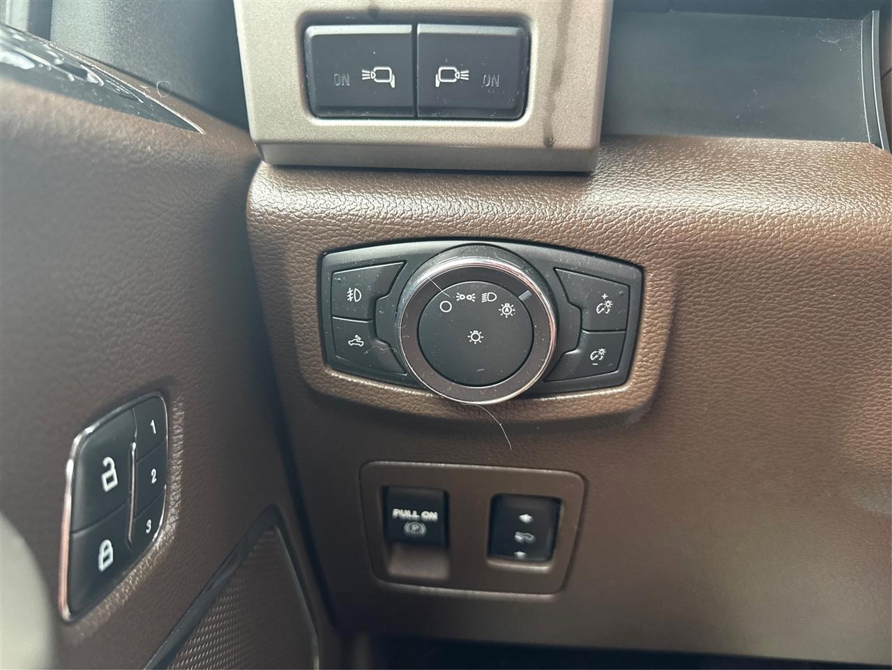 Ford F-150 XL SuperCrew 5.5-ft. Bed 4WD 2018