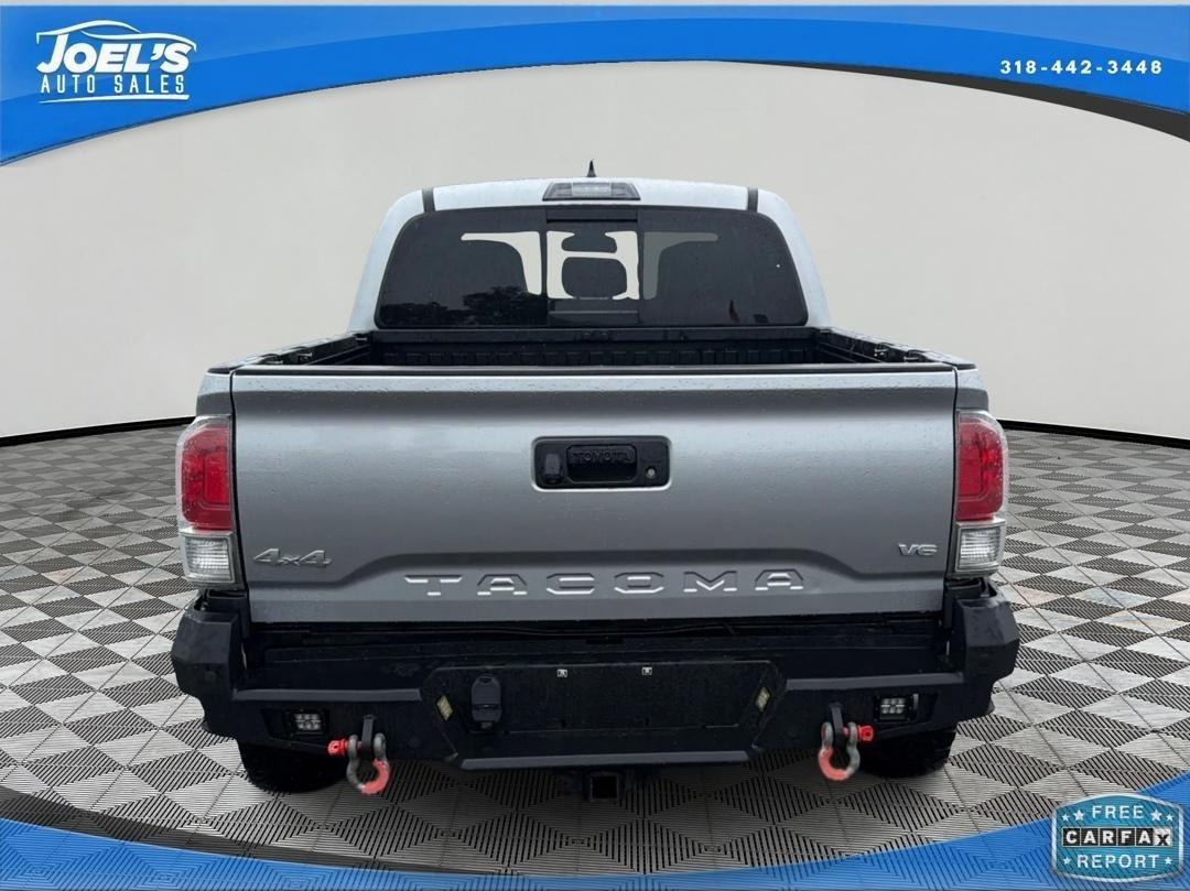 Toyota Tacoma Limited Double Cab V6 6AT 4WD 2017