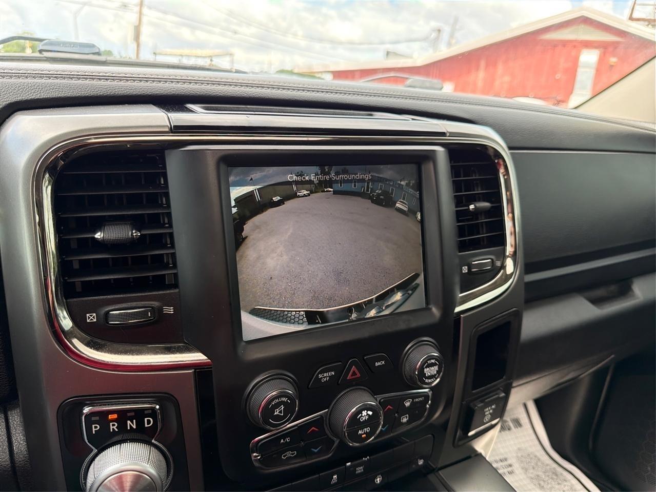 RAM 1500 Sport Crew Cab SWB 4WD 2017