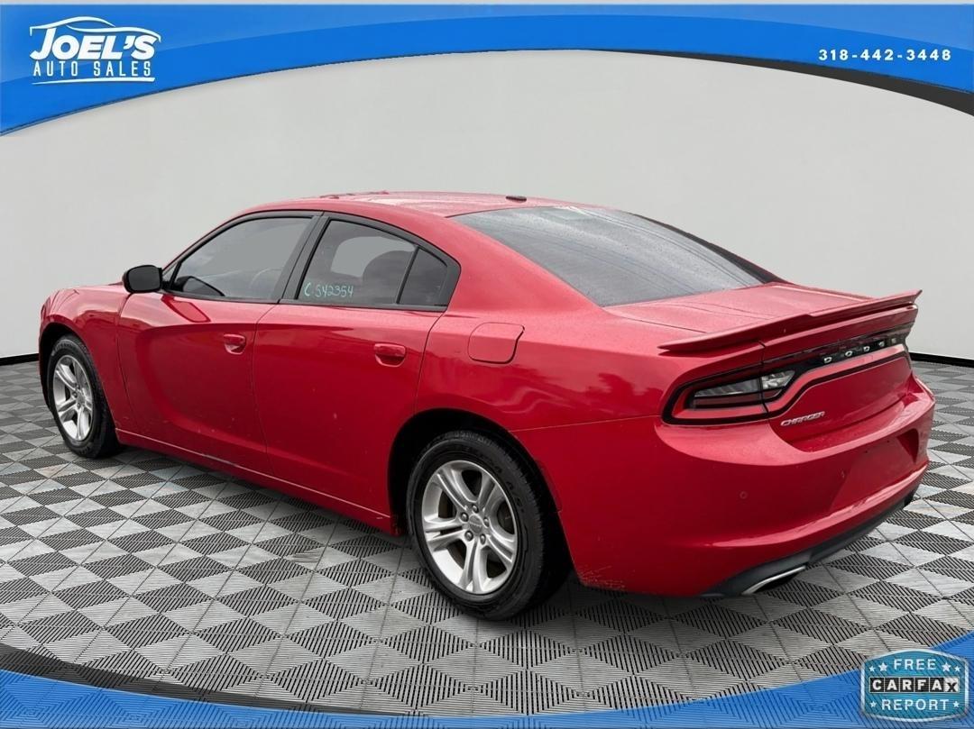 Dodge Charger SE 2017
