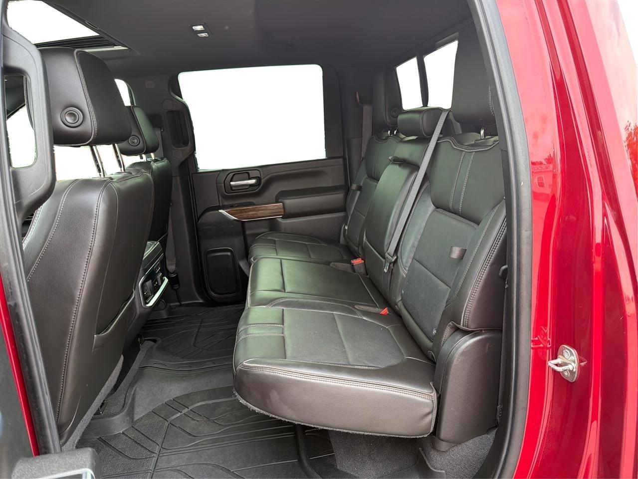 Chevrolet Silverado 2500HD High Country Crew Cab Long Box 4WD 2020