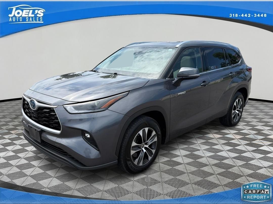 Toyota Highlander Hybrid XLE 2021