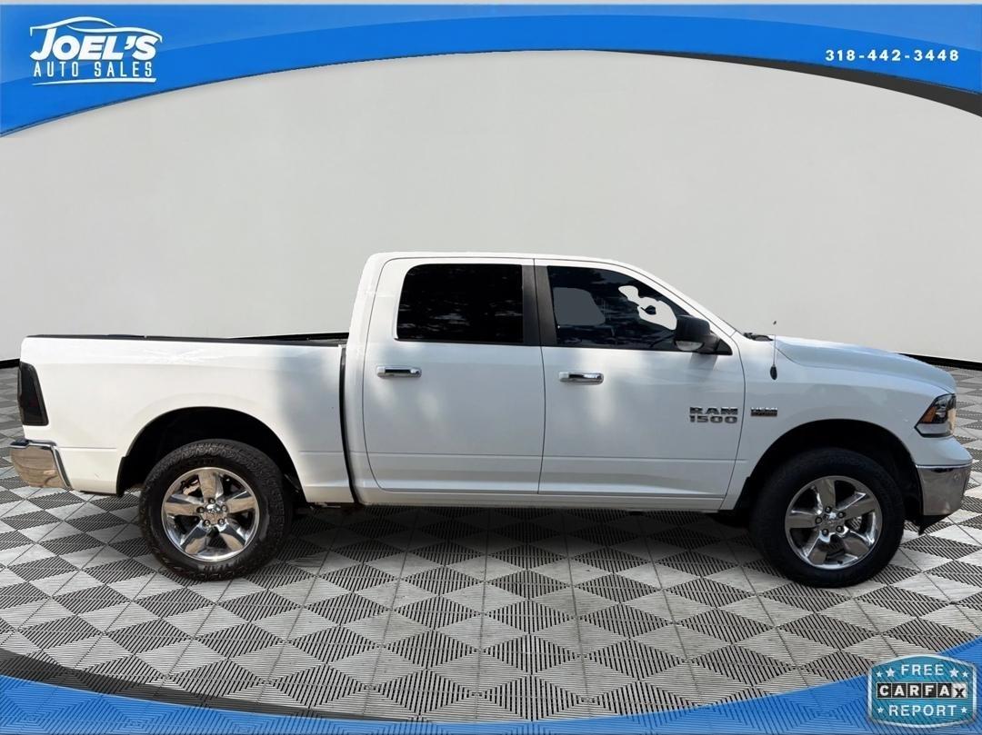 RAM 1500 SLT Crew Cab SWB 2WD 2016