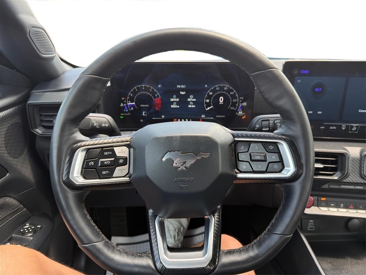 Ford Mustang EcoBoost Coupe 2024