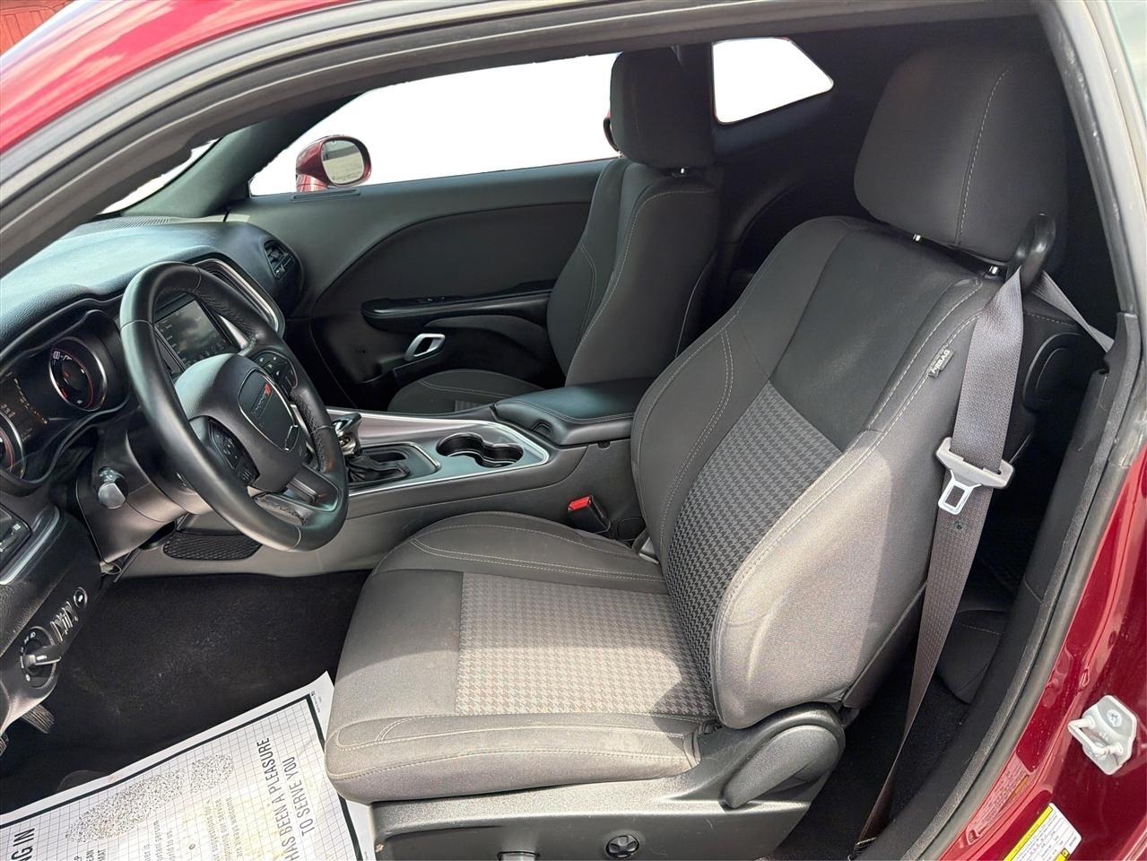Dodge Challenger SXT 2019