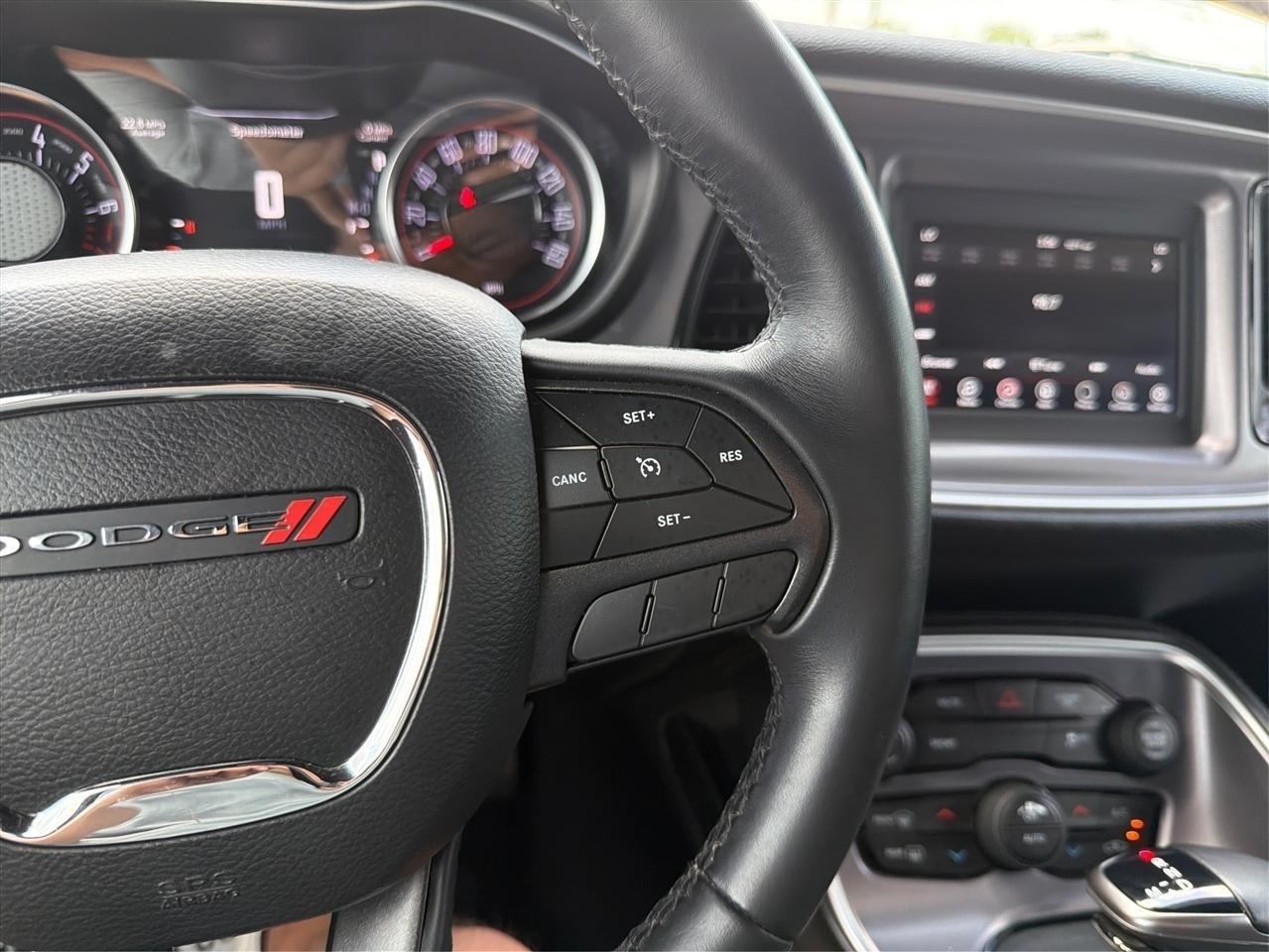 Dodge Challenger SXT 2019
