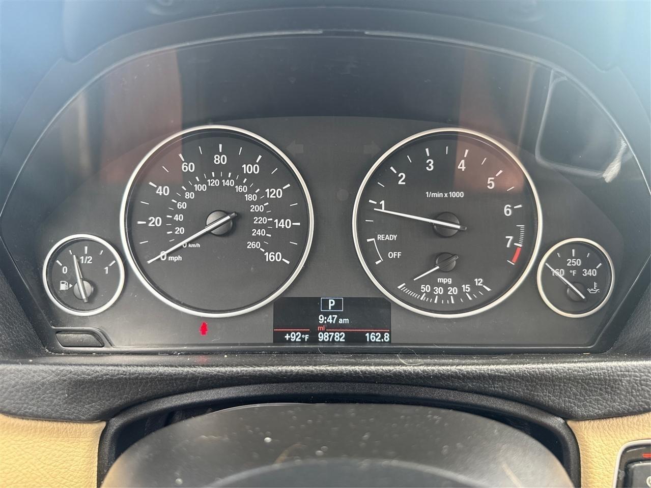 BMW 3-Series 320i Sedan 2015
