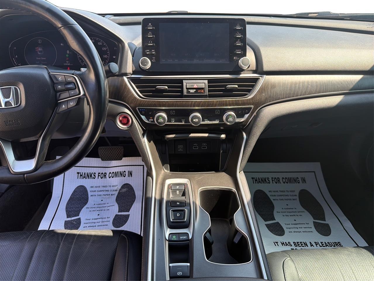 Honda Accord Touring 2.0T 2022