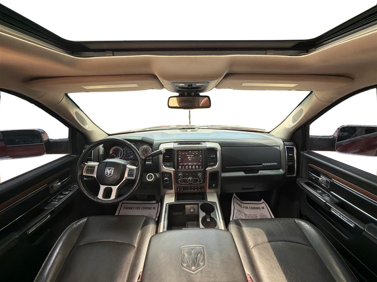 RAM 2500 Laramie Crew Cab SWB 4WD 2015