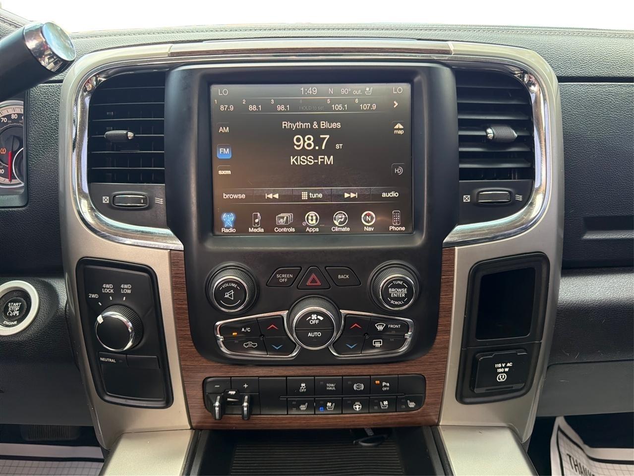 RAM 2500 Laramie Crew Cab SWB 4WD 2015