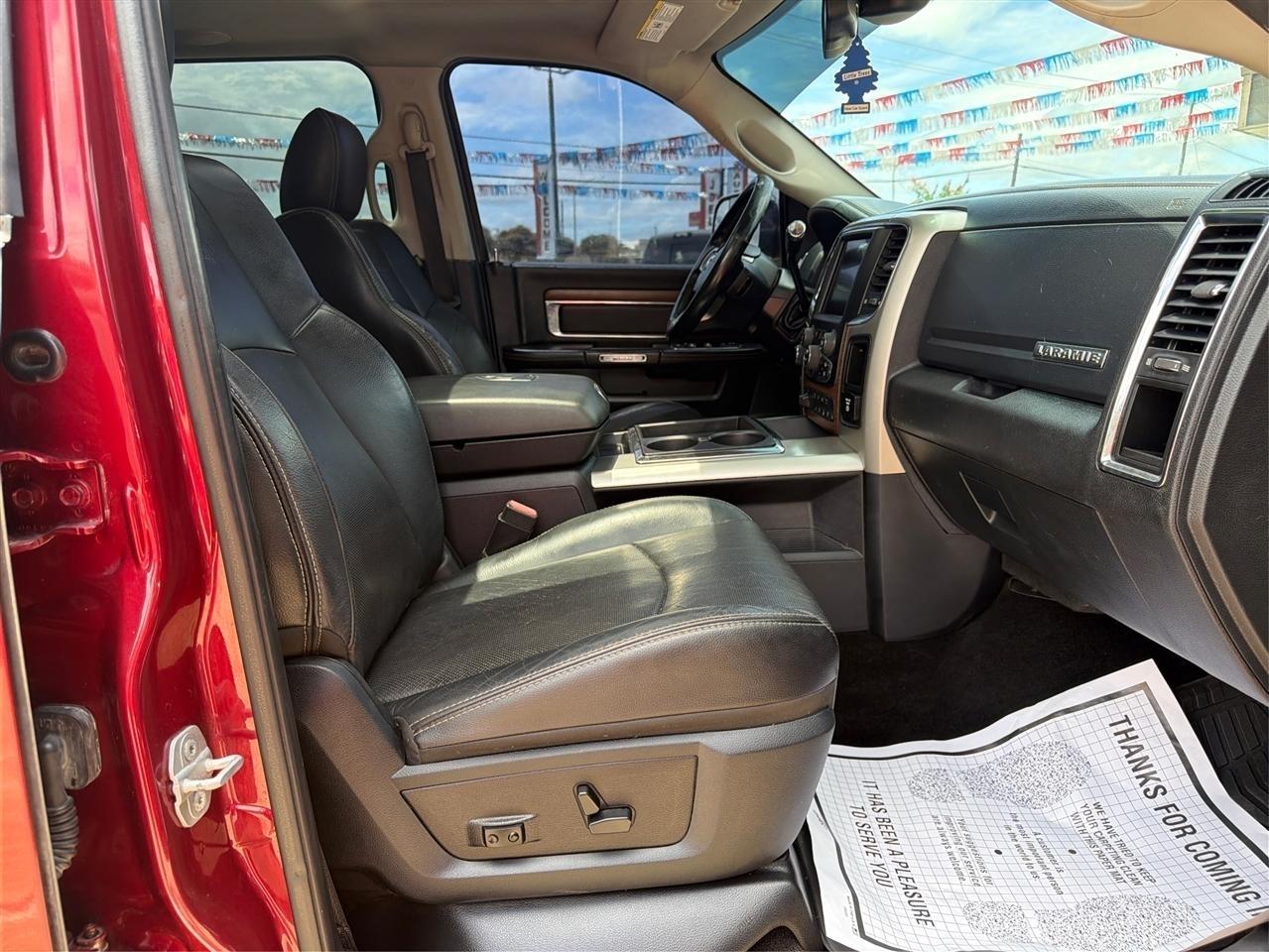 RAM 2500 Laramie Crew Cab SWB 4WD 2015