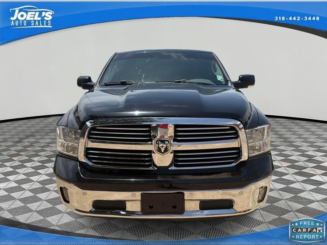 RAM 1500 SLT Crew Cab SWB 2WD 2015