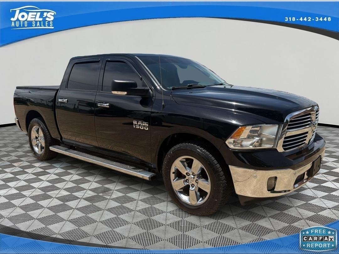 RAM 1500 SLT Crew Cab SWB 2WD 2015