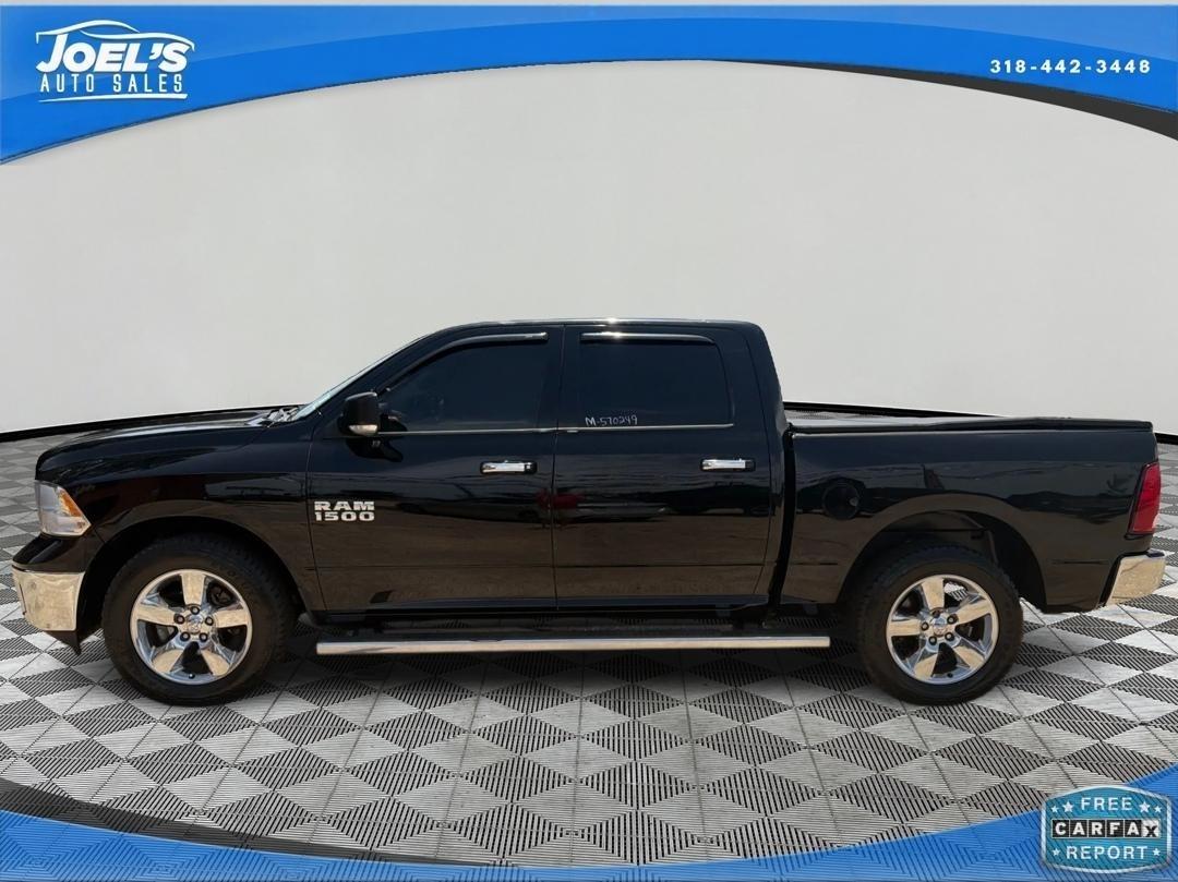 RAM 1500 SLT Crew Cab SWB 2WD 2015