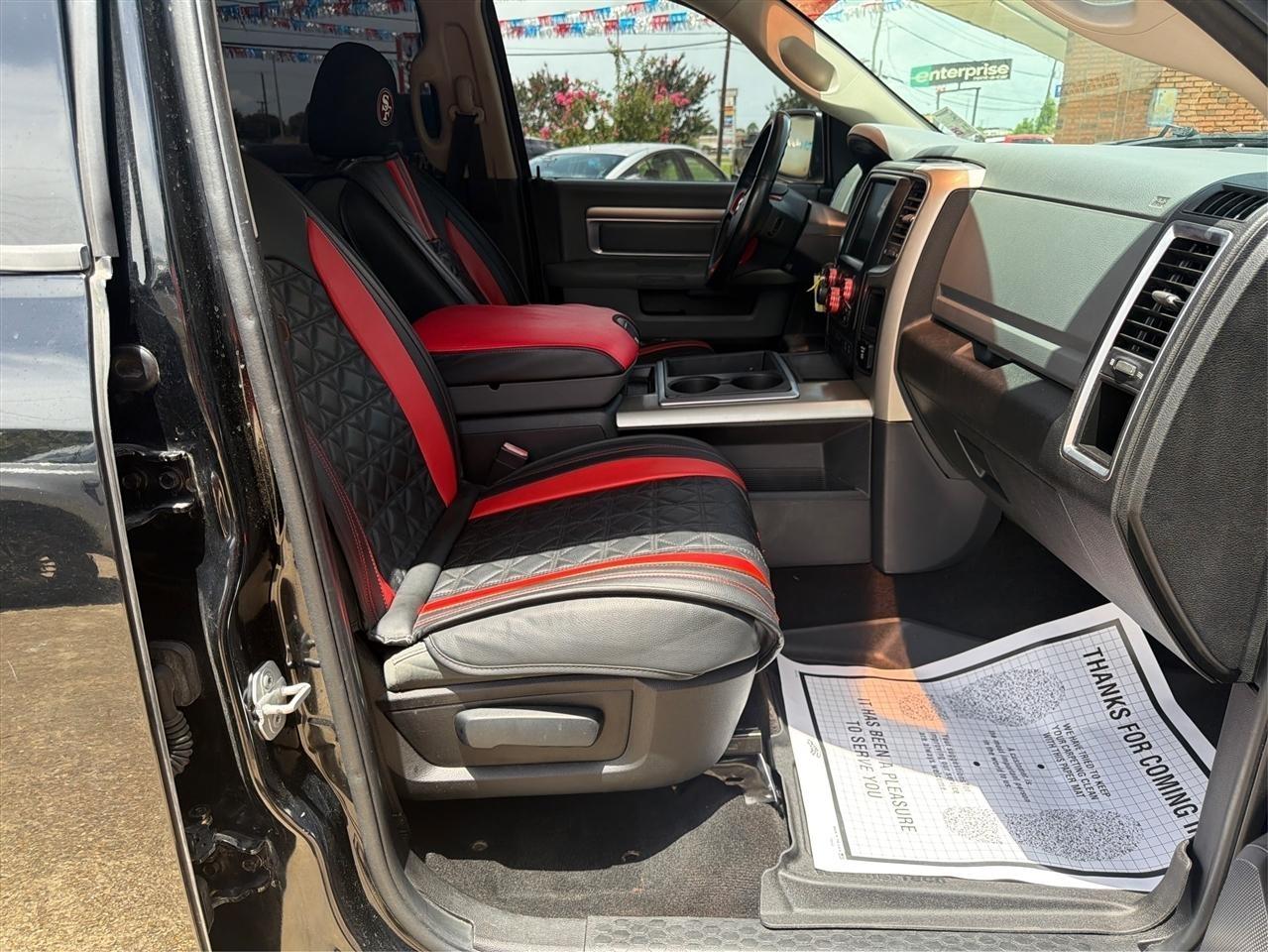 RAM 1500 SLT Crew Cab SWB 2WD 2015