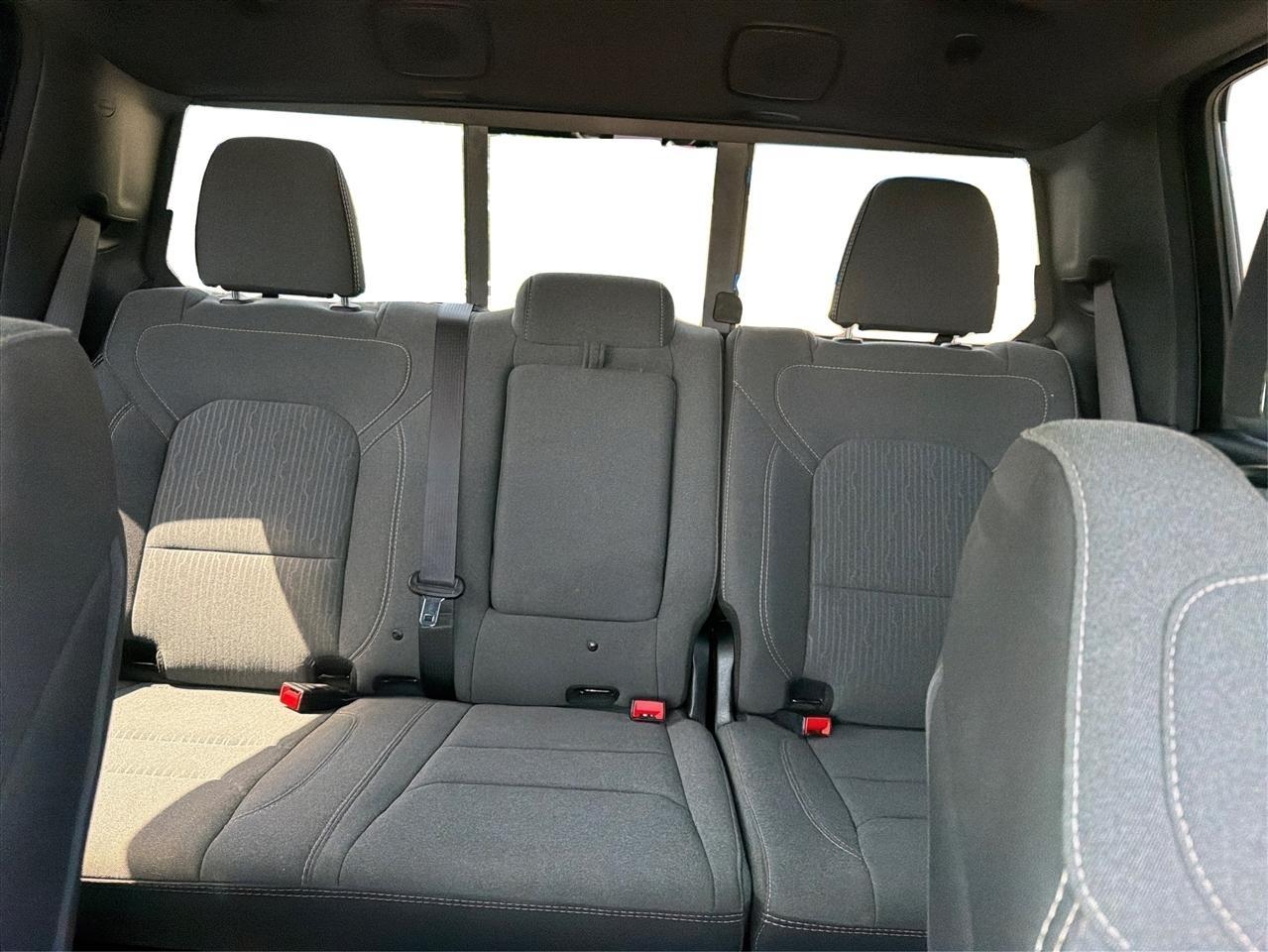 RAM 1500 Big Horn Crew Cab SWB 2WD 2023