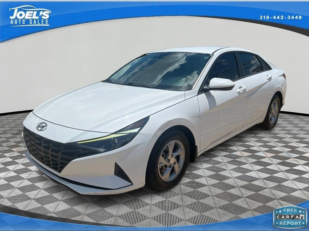 2022 Hyundai Elantra SE