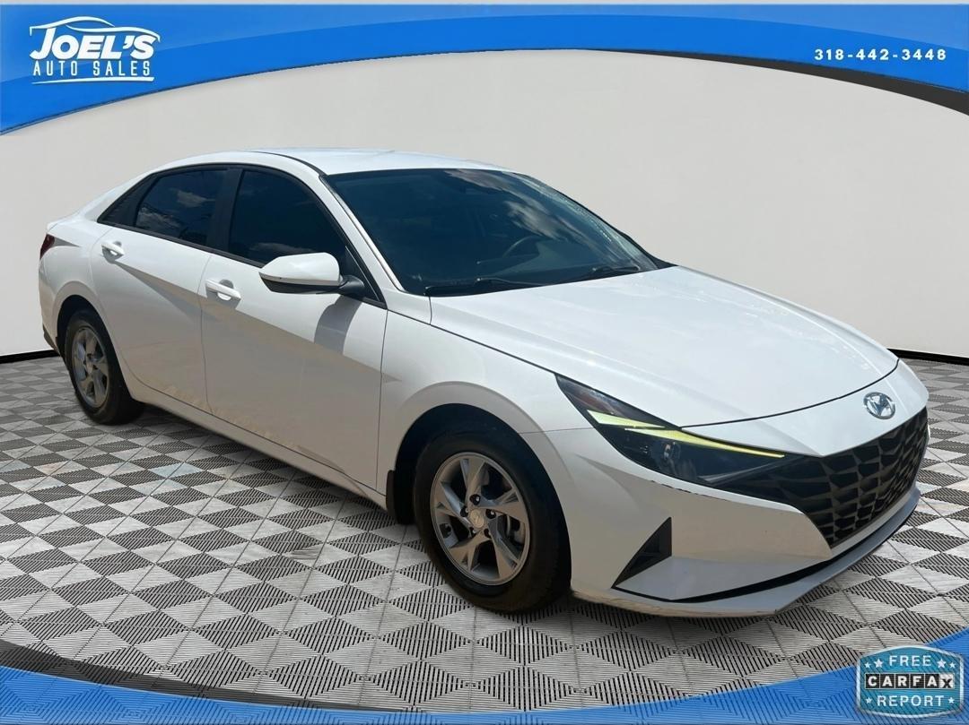 Hyundai Elantra SE 2022