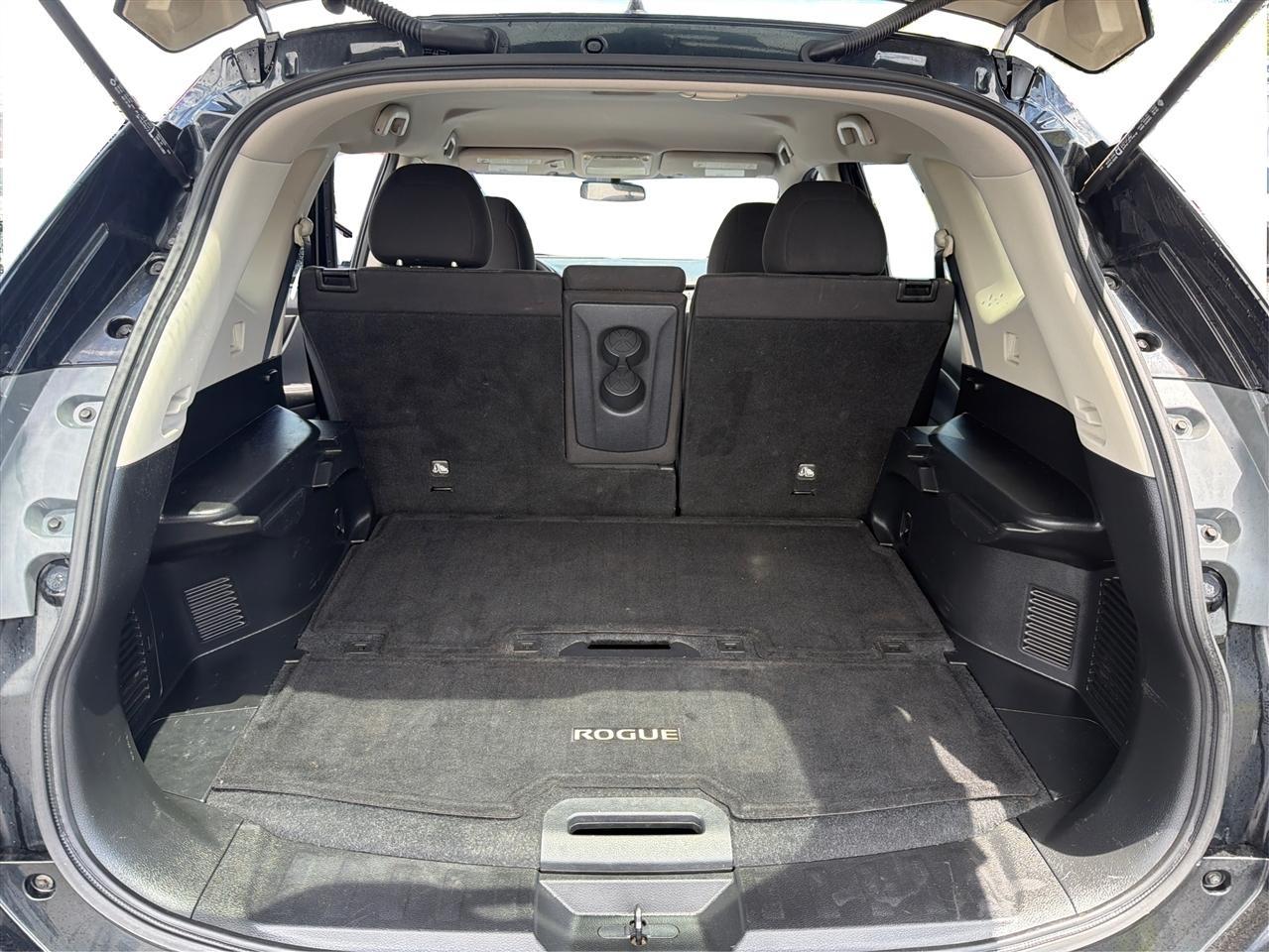 Nissan Rogue SV AWD 2016