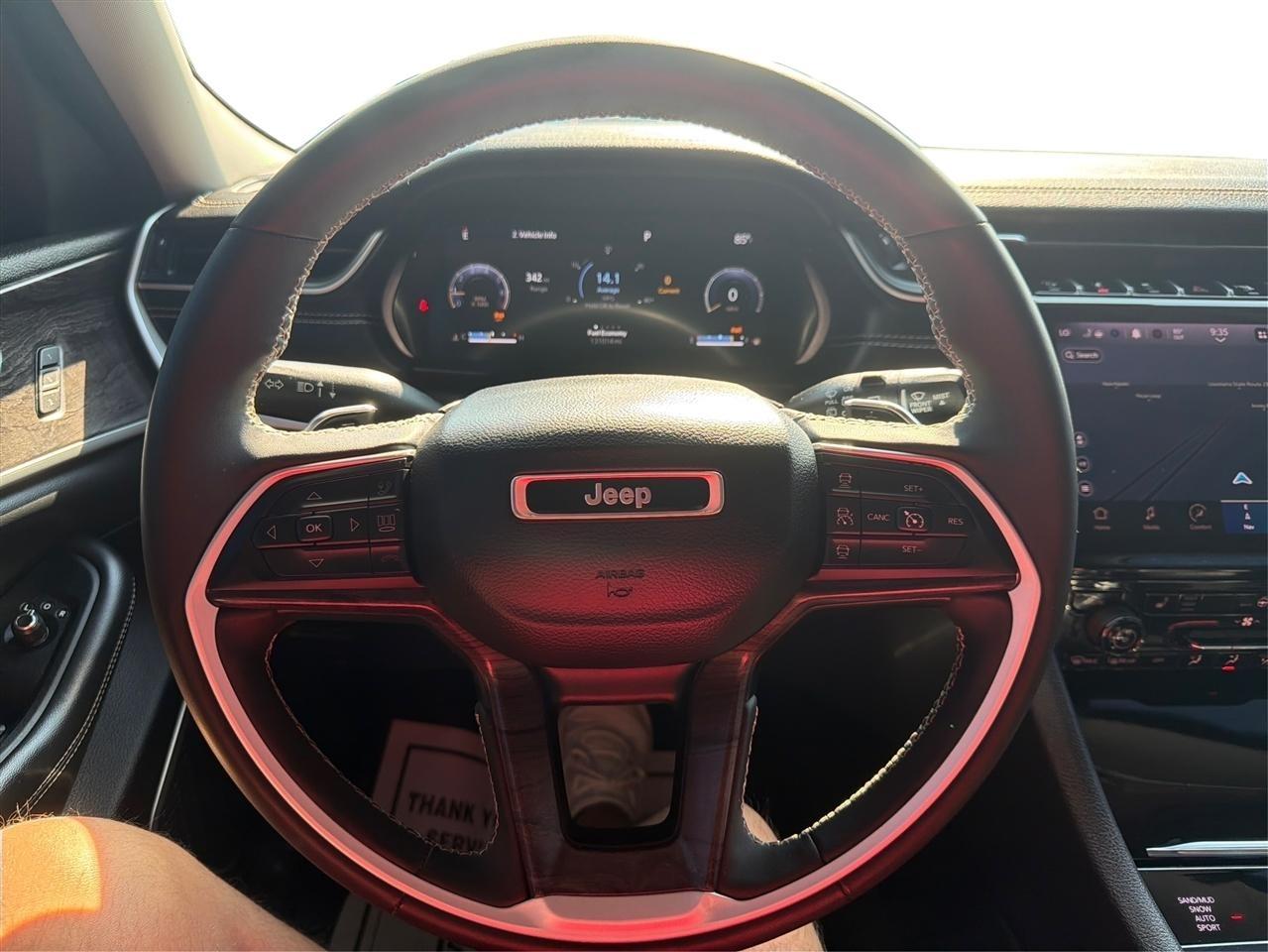 Jeep Grand Cherokee Limited 4WD 2023