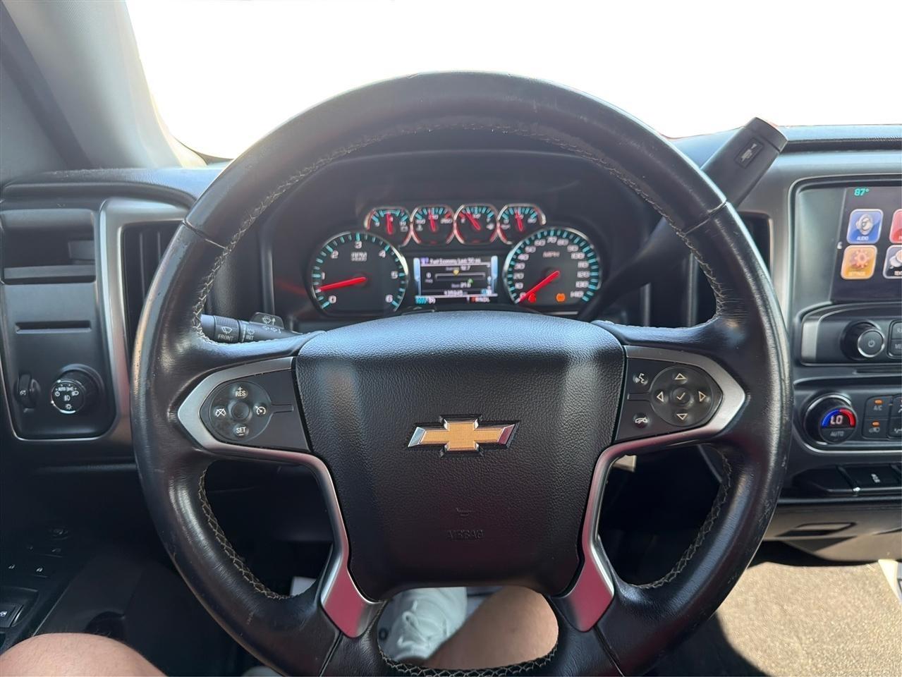 Chevrolet Silverado 1500 LT Crew Cab 2WD 2018