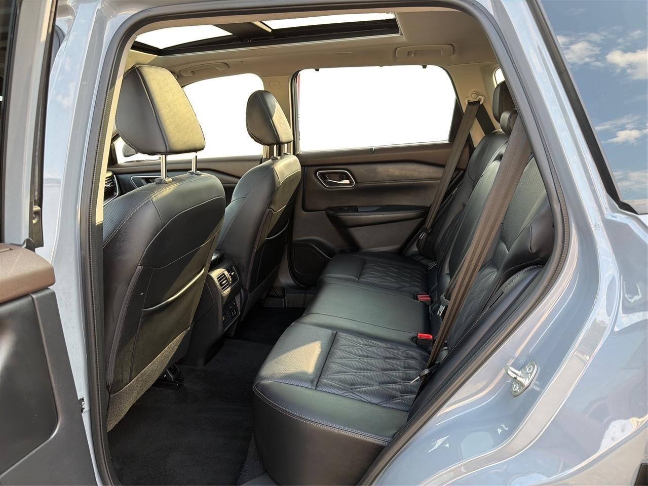 Nissan Rogue Platinum 2023