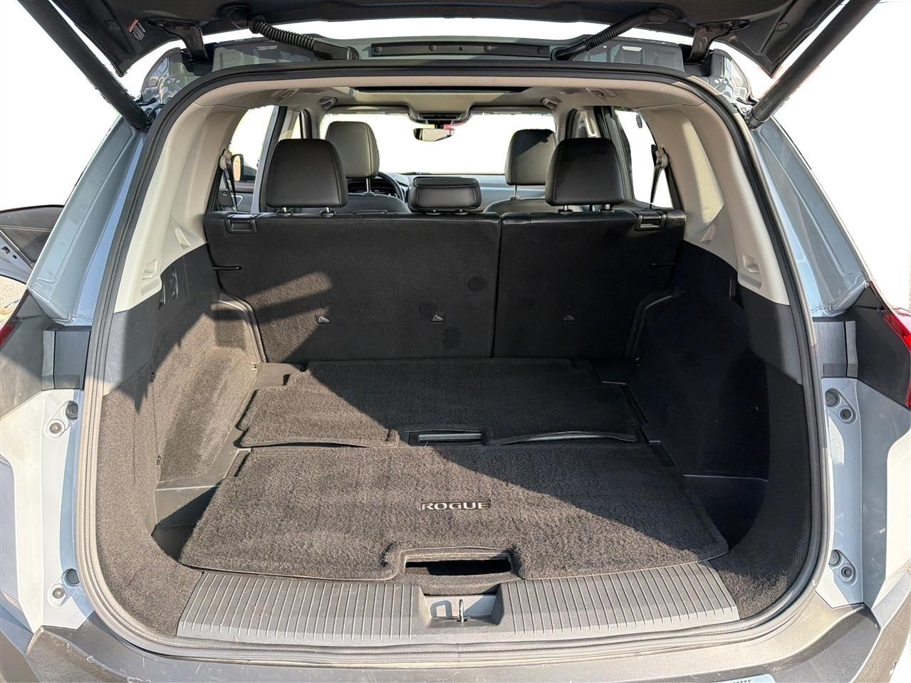 Nissan Rogue Platinum 2023