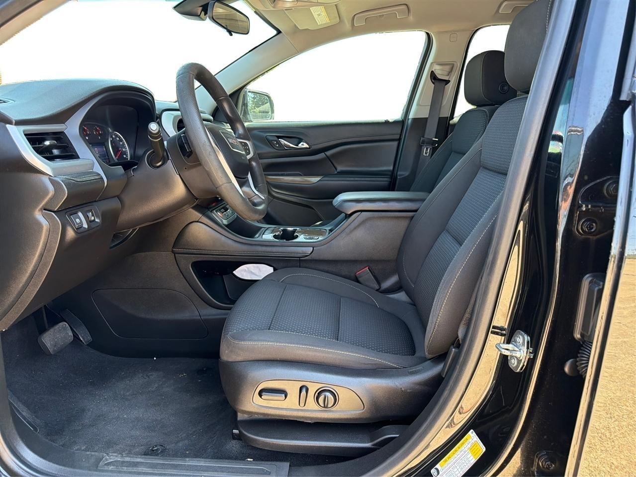 GMC Acadia SLE 2021